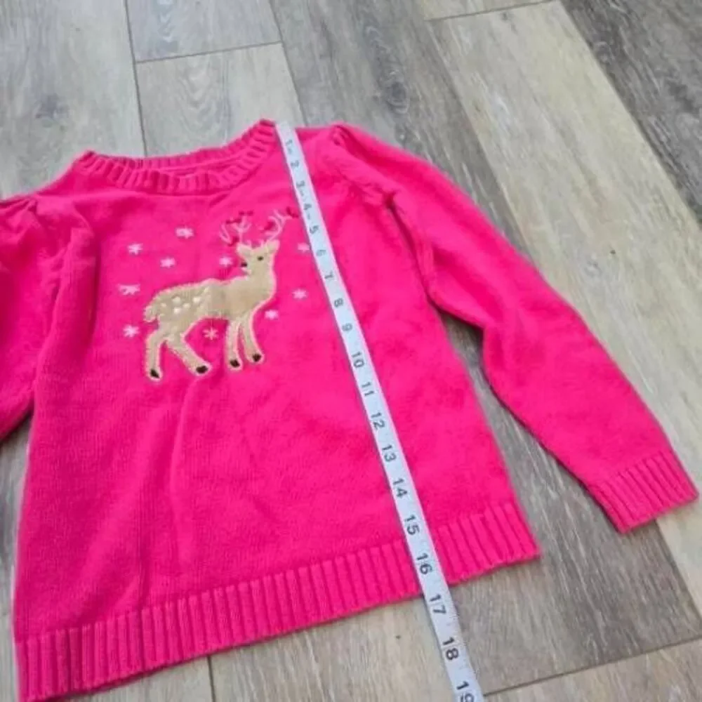 Osh Kosh winter holiday sweater size 6x cotton pink, deer snowflakes Christmas